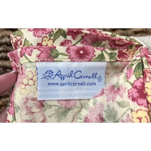 Set Of 4 April Cornell Floral Print 100% Cotton 16"X16" Cloth Napkins HTF NWT! - Picture 4 of 5